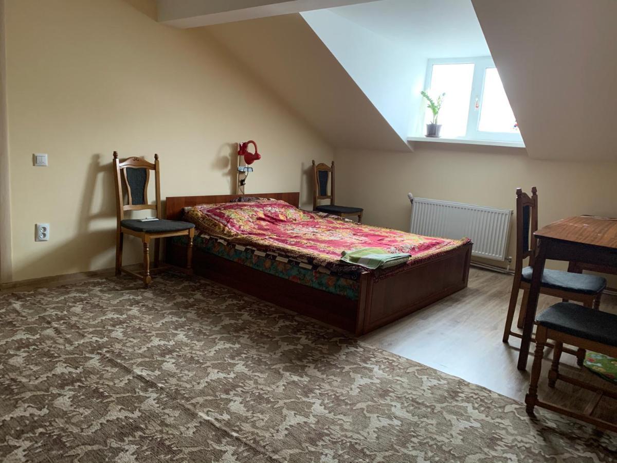 Затишна Оселя / Уютные Апартаменты / Cosy Home Leopoli Esterno foto